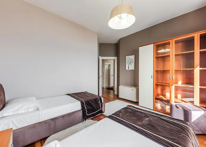 Vollga Seafront By Ps